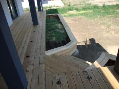 Terrasse mit Treppe unbehandelt 2